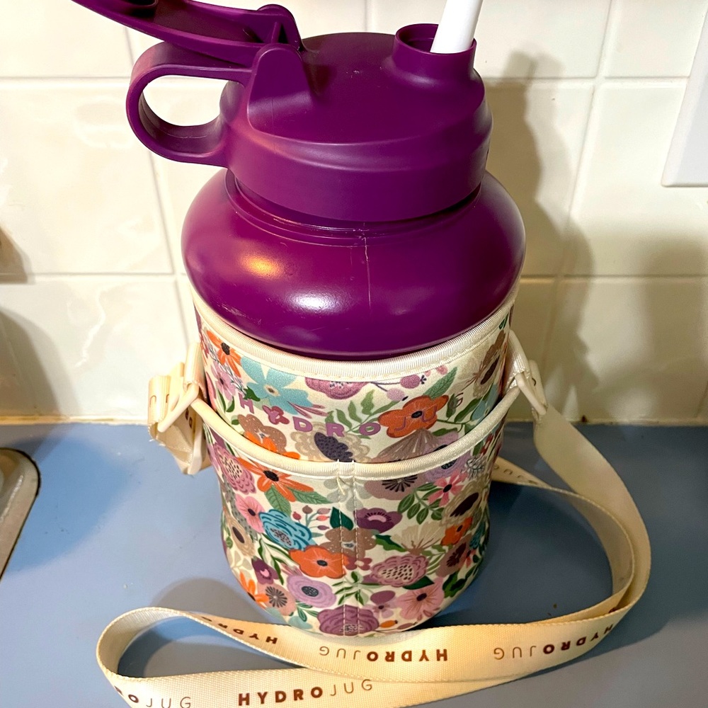 Hydrojug 64 oz.
